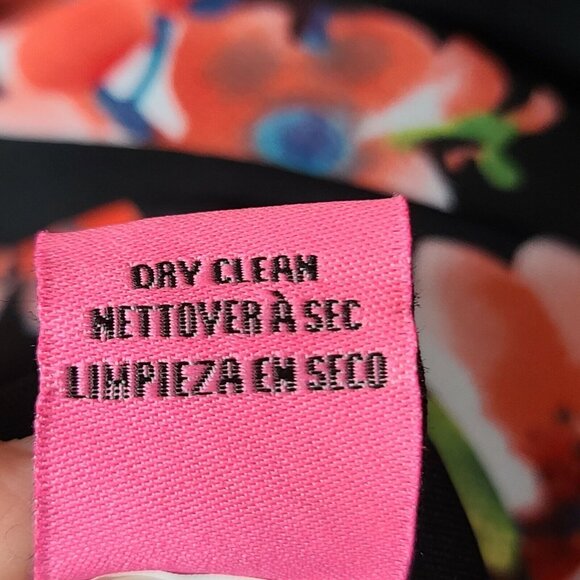 Betsey Johnson Dress Womens Size 4 Black Red Floral A-line Shift Flowy Summer - Picture 12 of 12